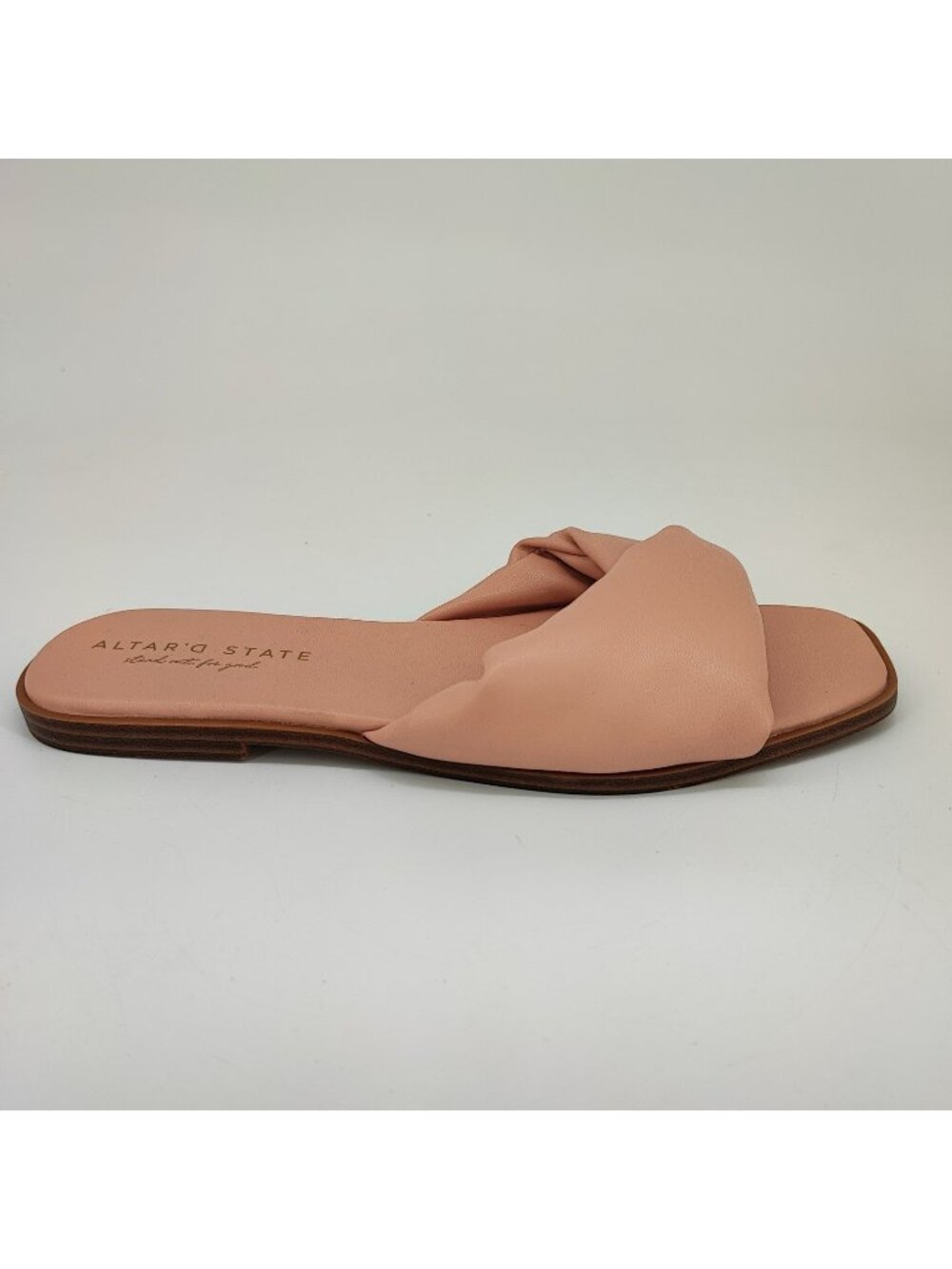 Altar'd State Allison Women's Size 8.5 US Sandals Pink Strappy Slip On Comfort
